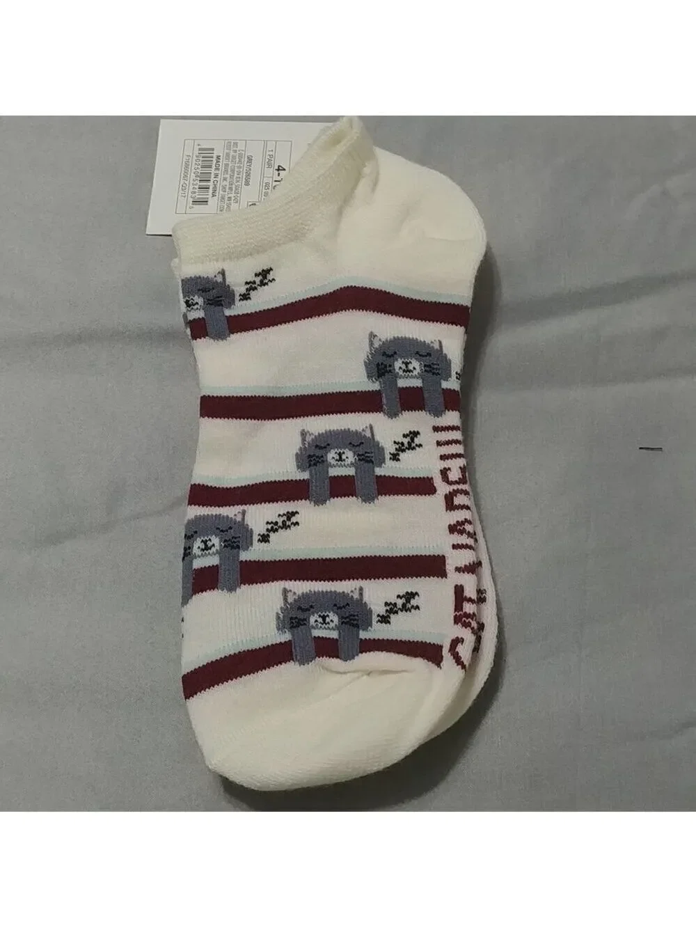 NWT Xhilaration Cat No Show Socks